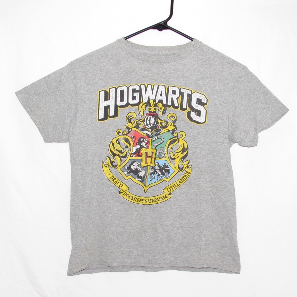 Houses of Hogwarts Graphic T Shirt Youth Medium